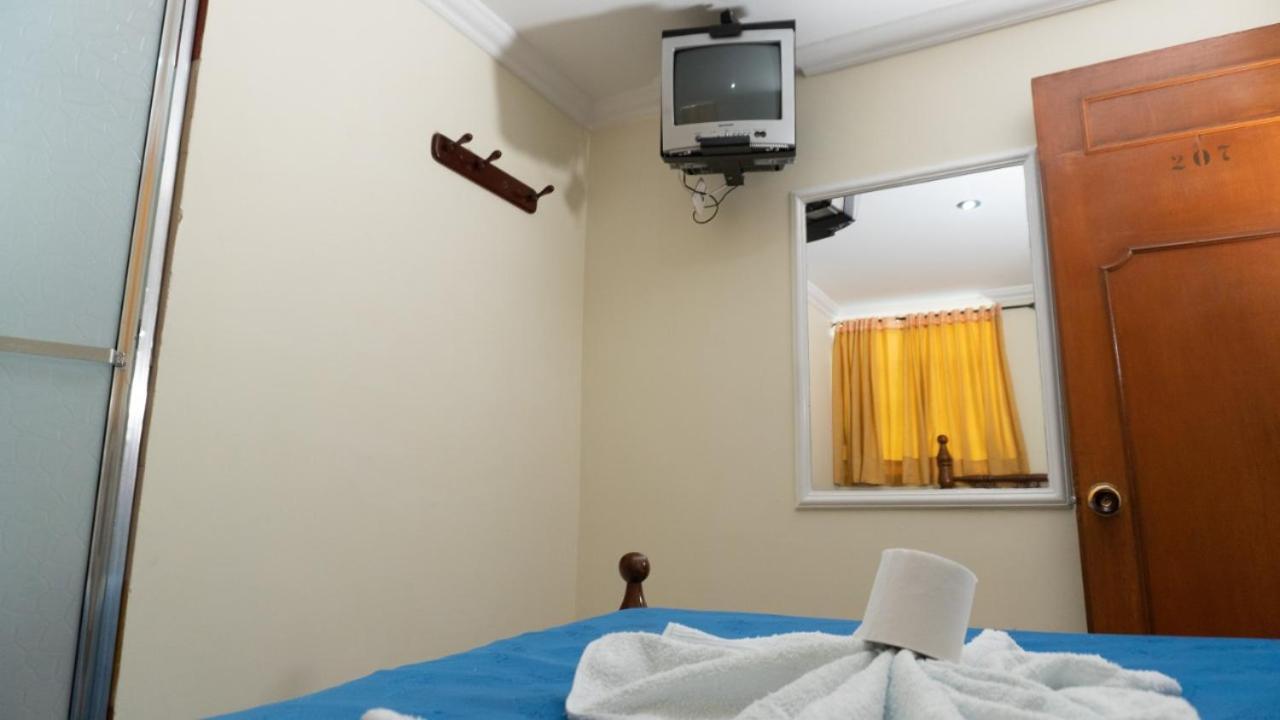 Hospedaje Wicirare Μπογκοτά Εξωτερικό φωτογραφία